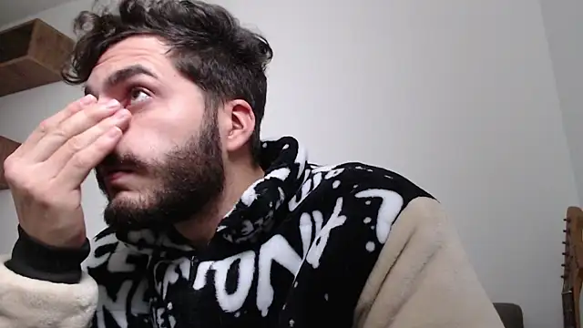 thomas_gun: απευθείας συνομιλία ΧΧΧ