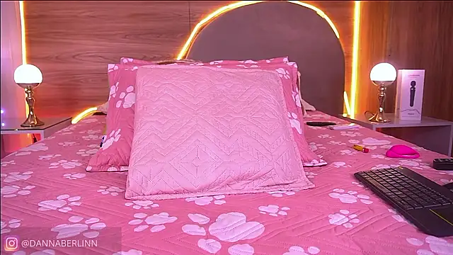 دردشة danna_berlin_ الجنسية المباشرة