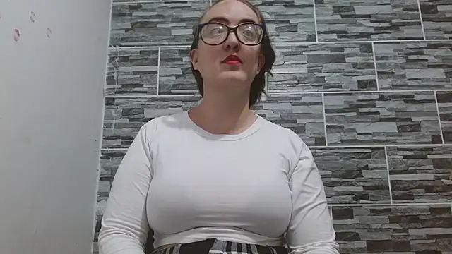 Venus_Santana Chat XXX live