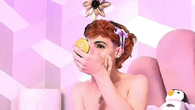 KylieMonnett Chat XXX live