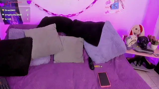 Cata_green's Live XXX Chat