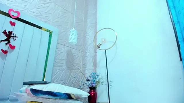 Kimber_Sky – Naživo XXX chat