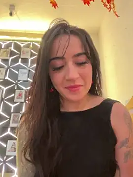 EmmyEvans1 Live XXX Chat