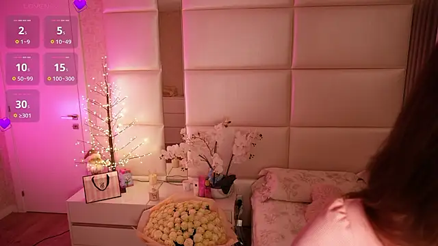 Chat +18 de Lilly_Colins ao vivo