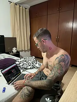 Lucasjandre Webcam-Show