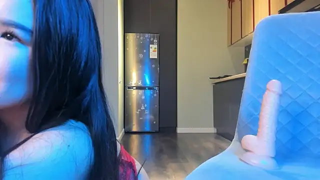 sun_hee Chat XXX in diretta