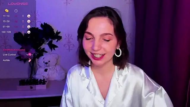 KindHazelHere_'s Live XXX Chat