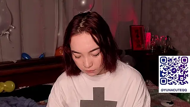 OdetteBiddy Adlı Modelin Canlı XXX Sohbeti