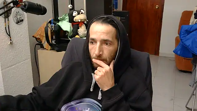 XXX chat uživo modela softail85