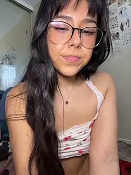 Evie-Luna Chat XXX in diretta