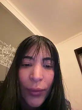 Naughty_Arab_girl: онлайн-секс-чат