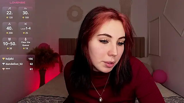 Show modela Kittycat_meooow na web-kameri