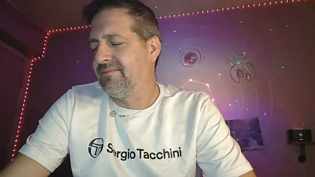 matrikes1 élő XXX-chatje