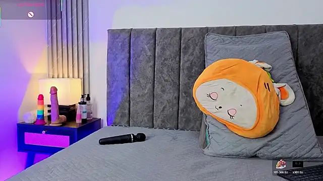 Ema_Stone65 élő XXX-chatje