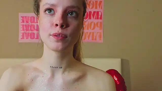 Chat XXX ao vivo de TiffinyMergist