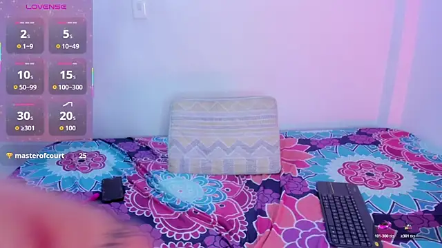 Živý XXX chat Nikki__uwu