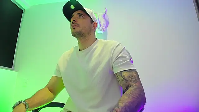 دردشة Dagoti الجنسية المباشرة