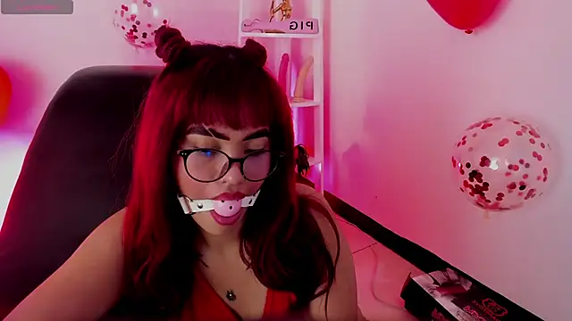 Taylor__Watson Live XXX-Chat