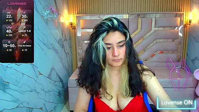 sofi_r_ Chat XXX live