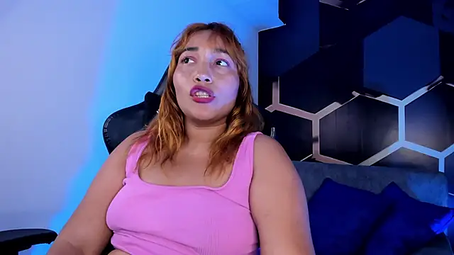 Chat XXX ao vivo de Charlote_Grey