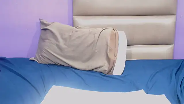 دردشة DARKGIANTMELANIN الجنسية المباشرة