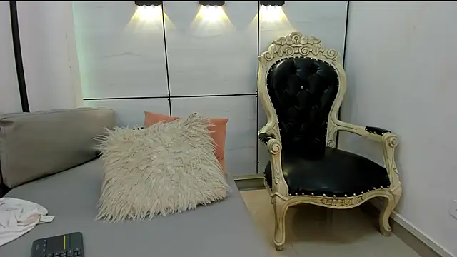 khris__evans webcam show