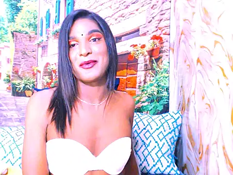 Webkamerová show spicybarbie