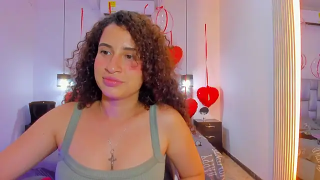 NoaMalak7 Adlı Modelin Canlı XXX Sohbeti