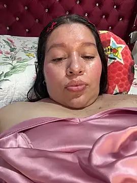 Lovelipsbig Adlı Modelin Canlı XXX Sohbeti