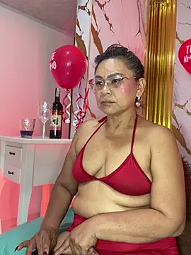 dianamilf 现场XXX聊天