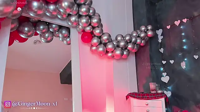 GingerMoon_ লাইভ XXX চ্যাট