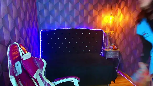 XXX chat uživo modela LiaHarryis