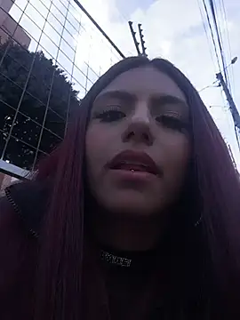 Emily-teen 웹캠 쇼