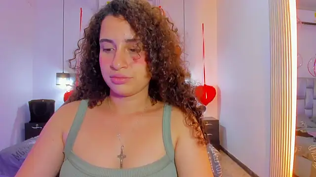 NoaMalak7 即時 XXX 聊天