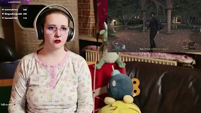 XXX chat uživo modela GamerGirl_Eve