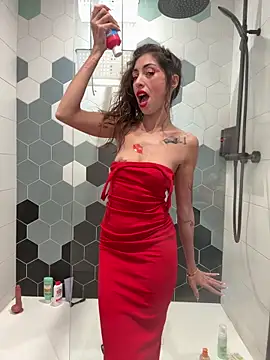 XXX chat uživo modela Amani_thewolf