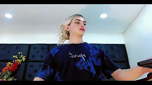 Daniela_Pink_'s Live XXX Chat