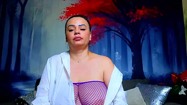 ElizabethEven Adlı Modelin Canlı XXX Sohbeti