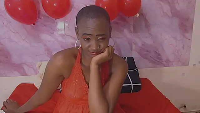 EbonyOlive69 Adlı Modelin Canlı XXX Sohbeti