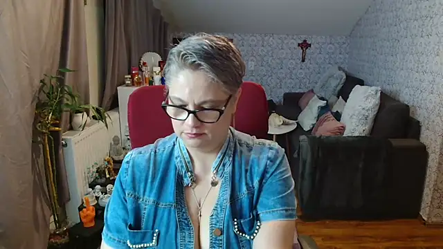 bigtits4you Webcam show