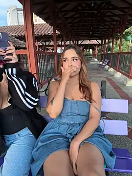 Sammy_garciaa1's Webcam Show