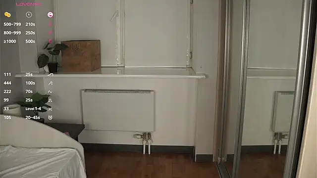 HannaHayles Chat XXX in diretta