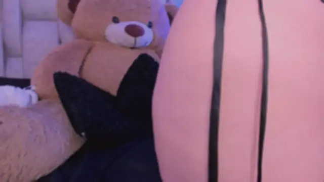 แชท XXX สดของ revenmiller_