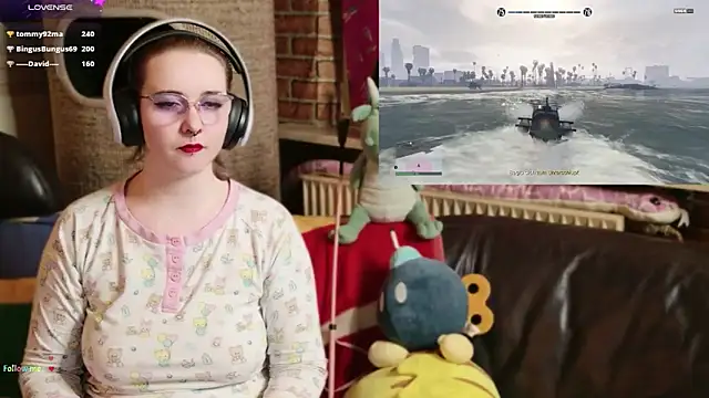 XXX chat uživo modela GamerGirl_Eve