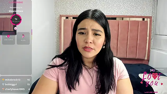 แชท XXX สดของ Kelly__Hot_