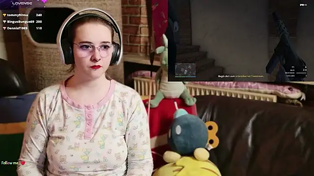 GamerGirl_Eve: απευθείας συνομιλία ΧΧΧ