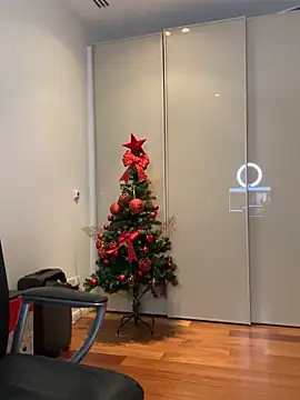 RoxxyDallas 网络视讯表演