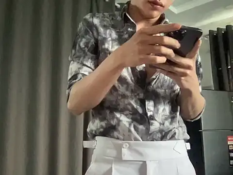 Show modela boyhigh1997 na web-kameri