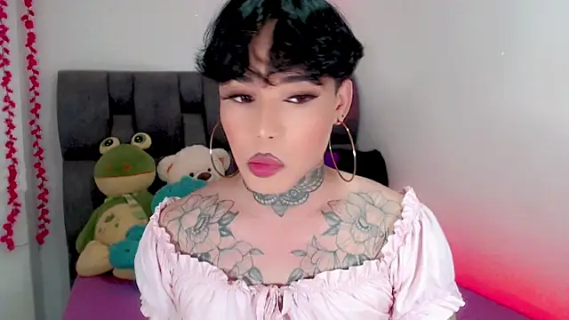 Chatroom XXX en direct de little_star_porn