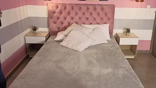 Chat XXX en directo de little_emma0